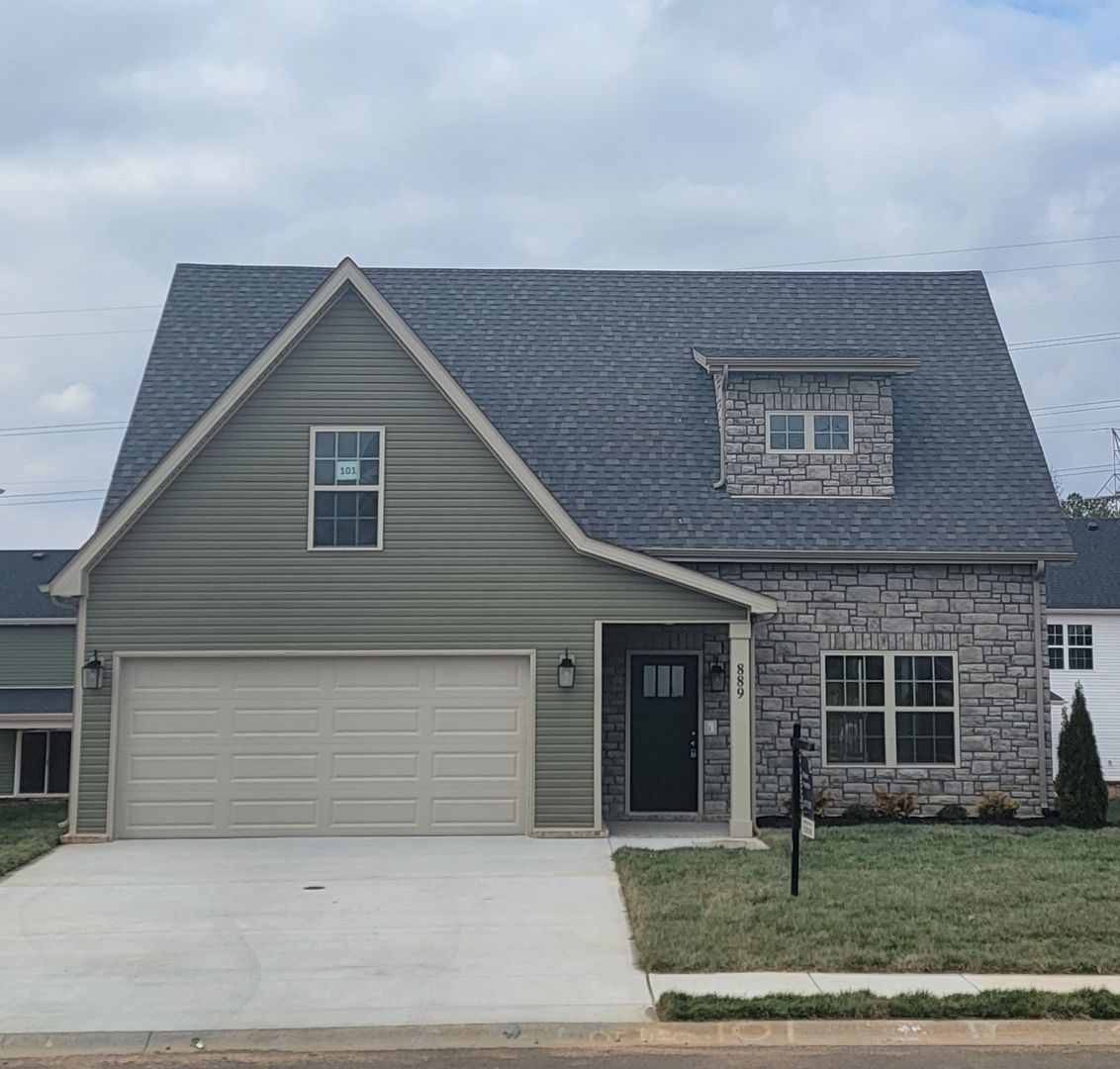 Clarksville Condo: 889 Limestone Way