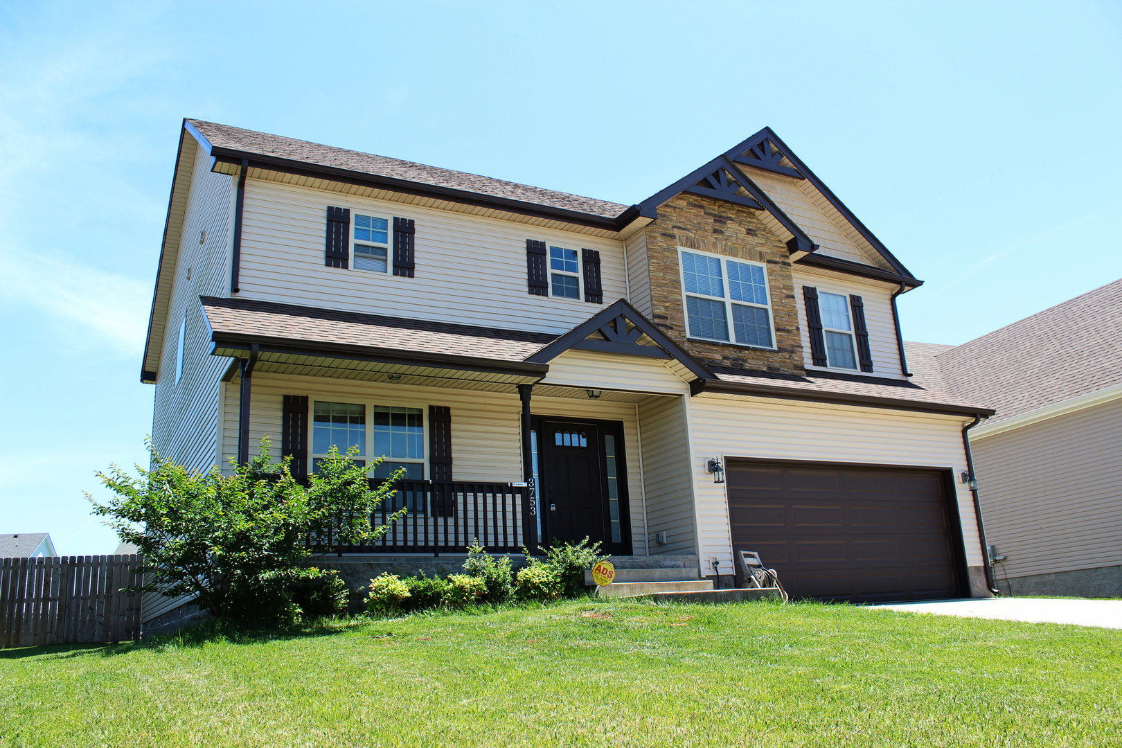 Clarksville House: 3753 Tradewinds Ter