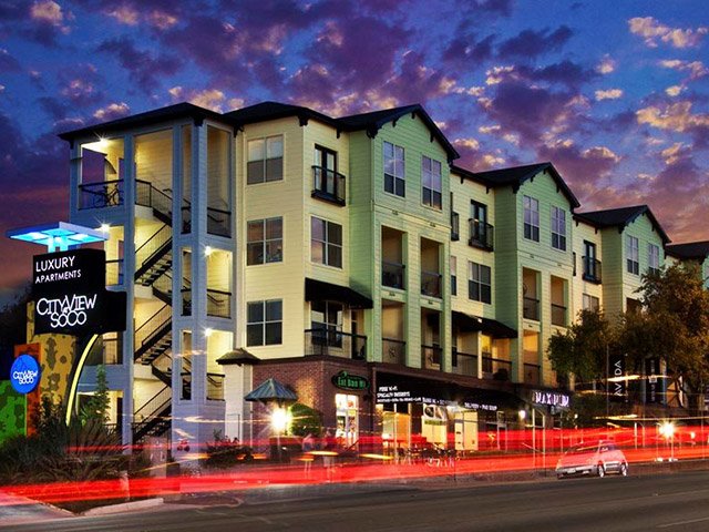 Austin Condo: 1008 S Congress Ave