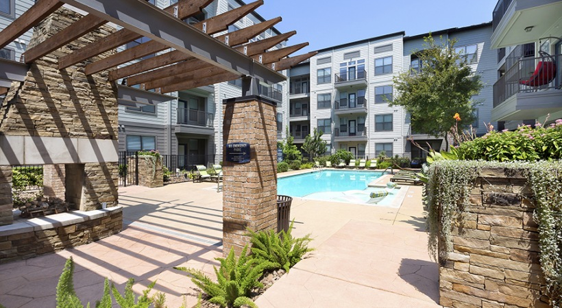 Austin Condo: 3810 S Congress Ave