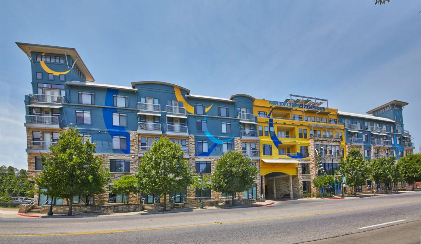 Austin Condo: 128 East Riverside Drive