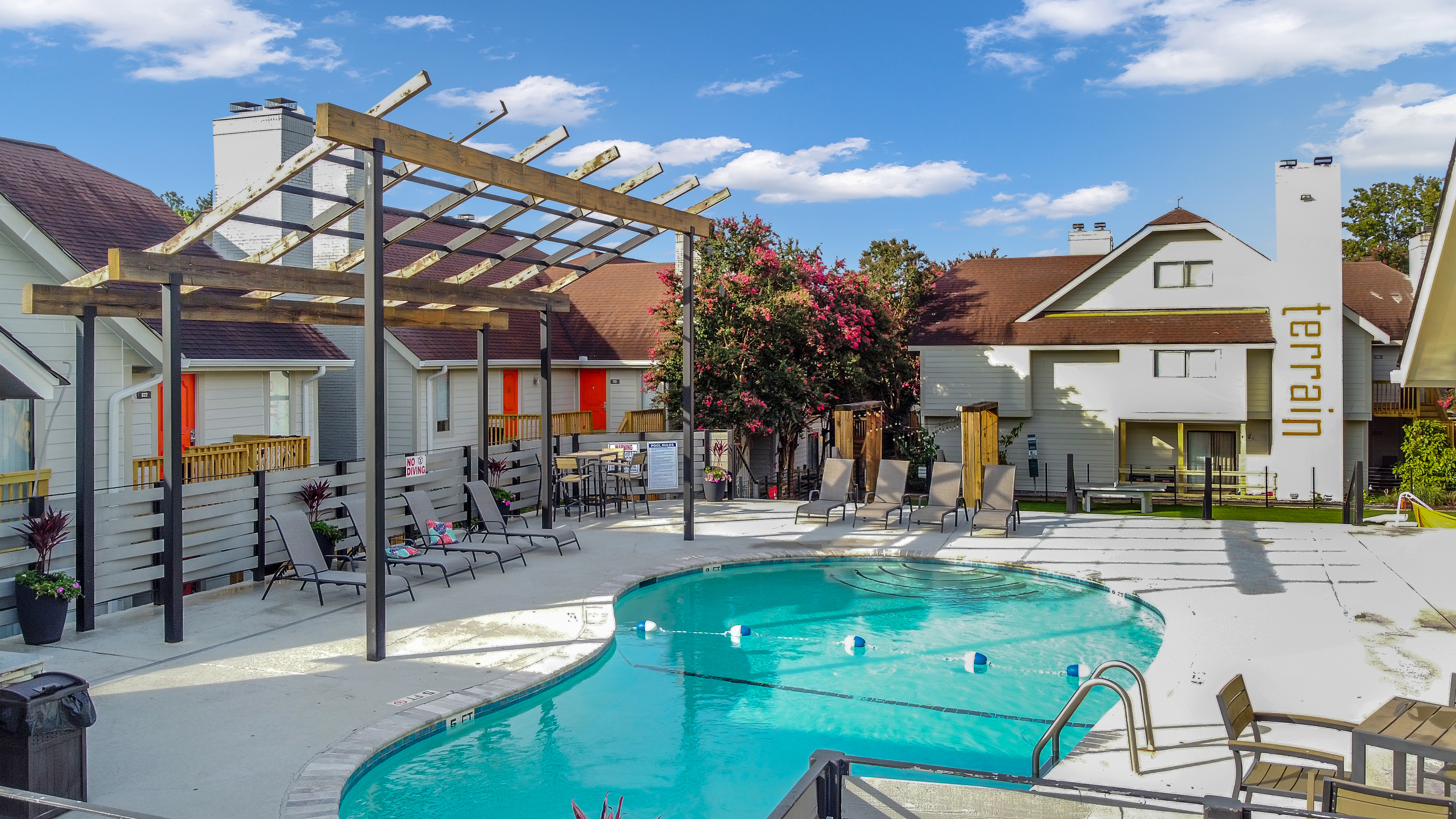 Greenville Apartment: 48 Mcprice Court,