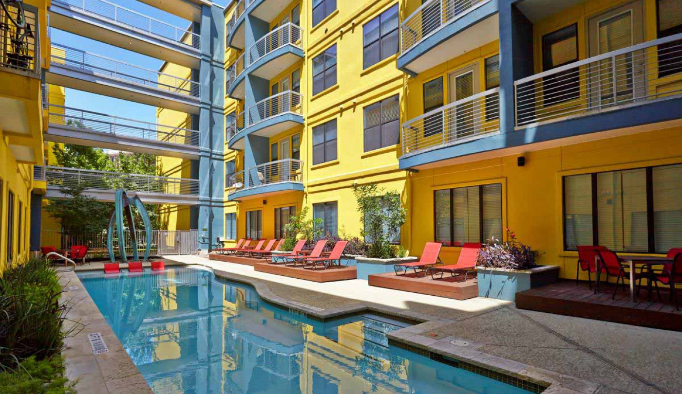 Austin Condo: 128 East Riverside Drive