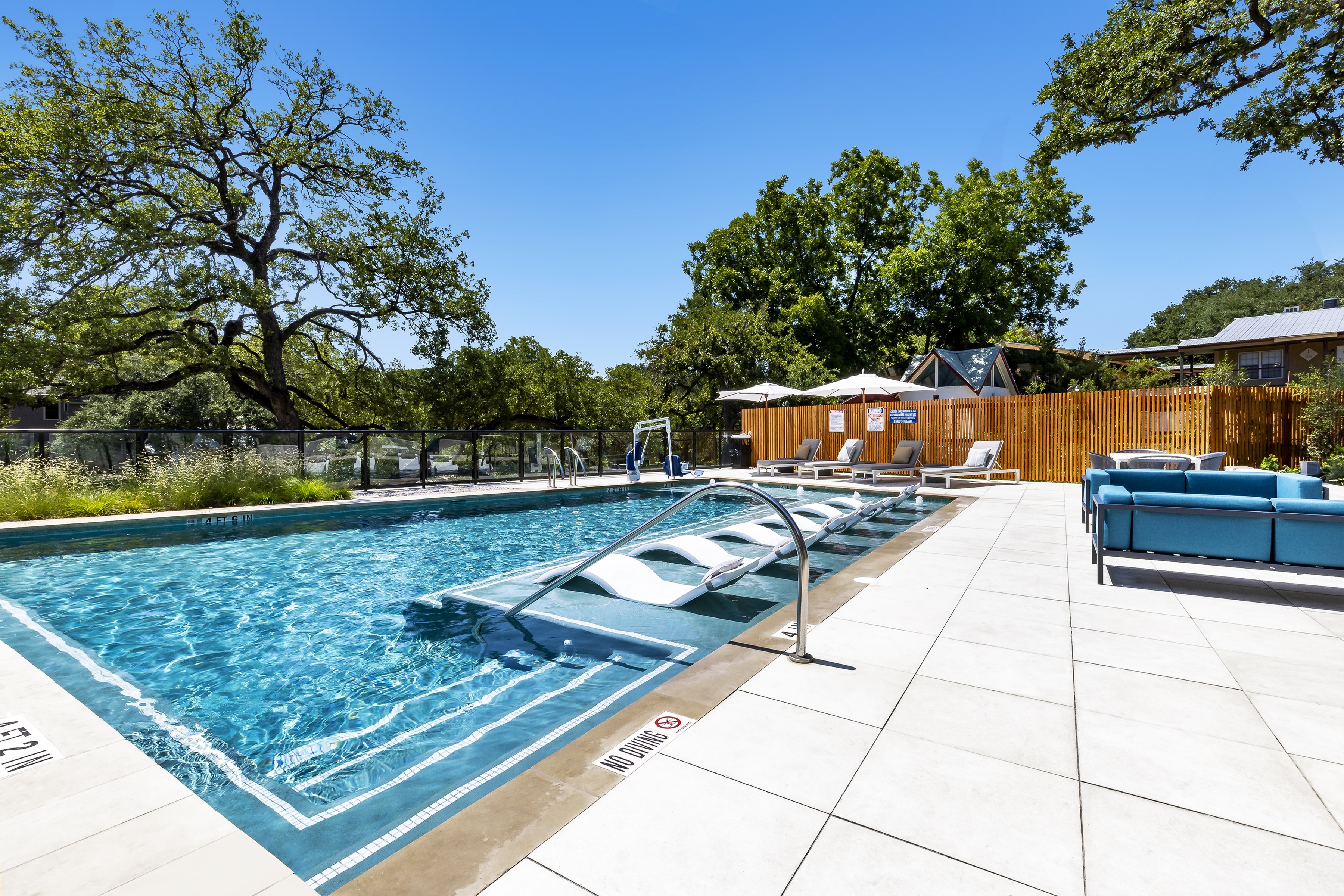 Austin Condo: 1156 Barton Springs Rd