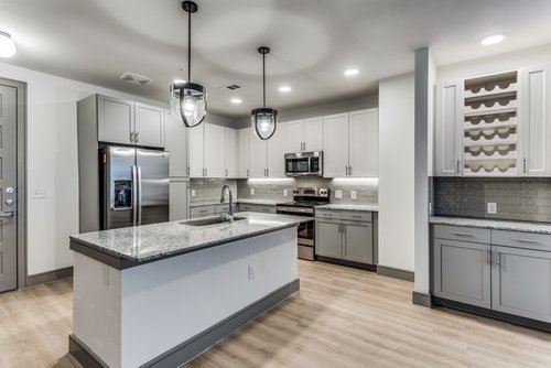 Austin Condo: 4324 S Congress Ave