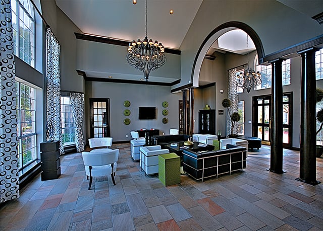 Austin Condo: 801 W. 38th St