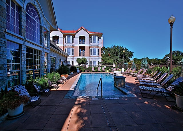 Austin Condo: 801 W. 38th St