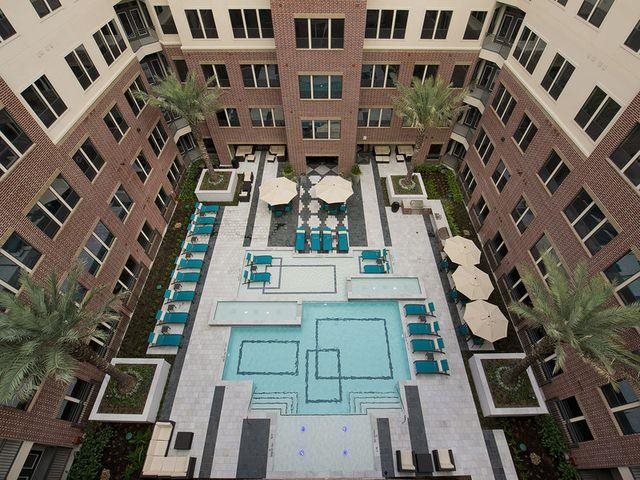 Houston Condo: 2311 Main Street