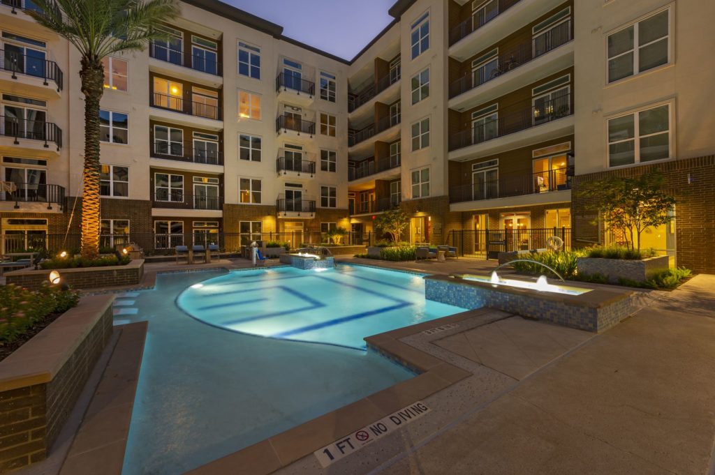 Houston Condo: 1712 Caroline St