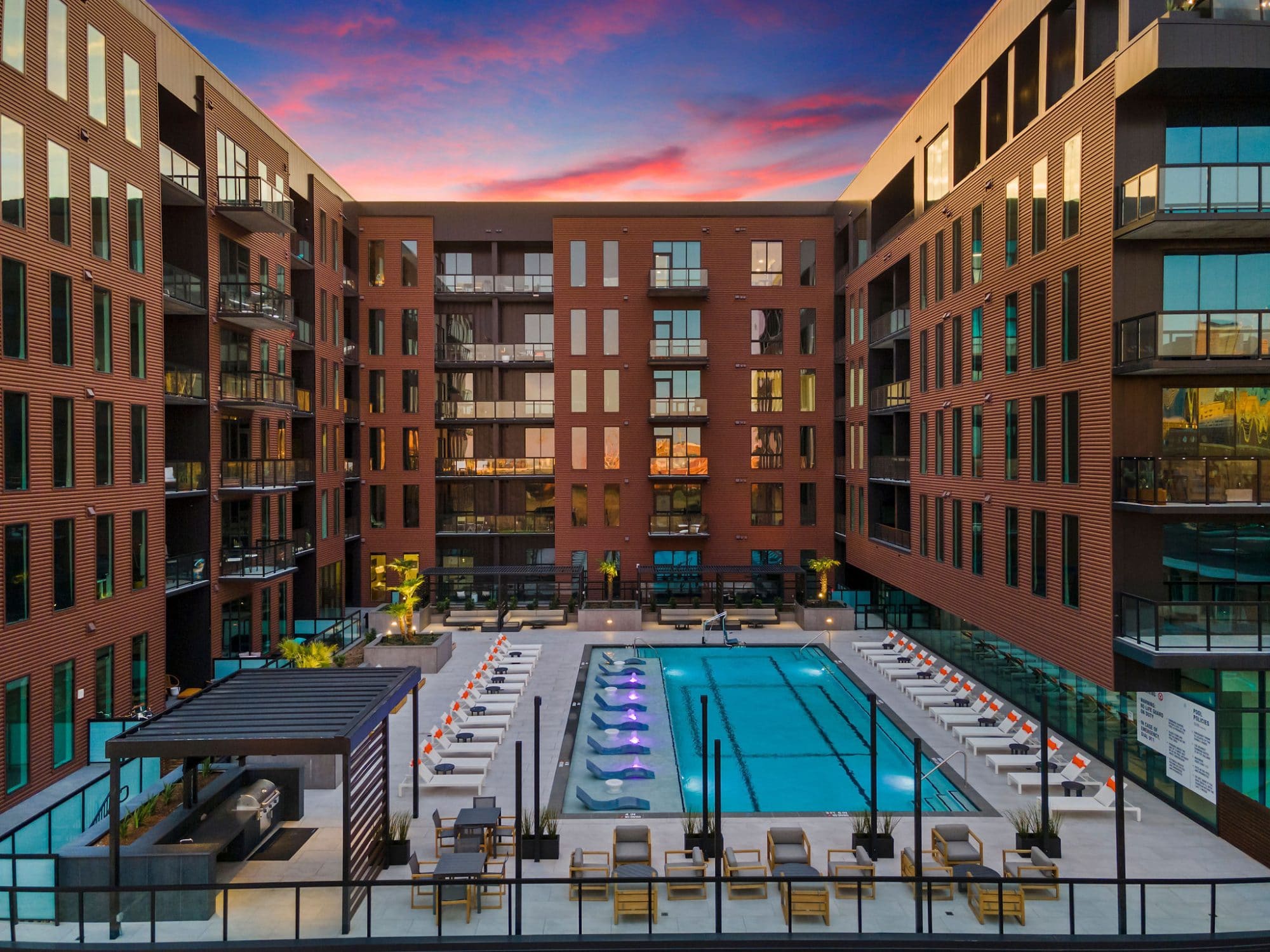 Houston Condo: 2405 Navigation Blvd