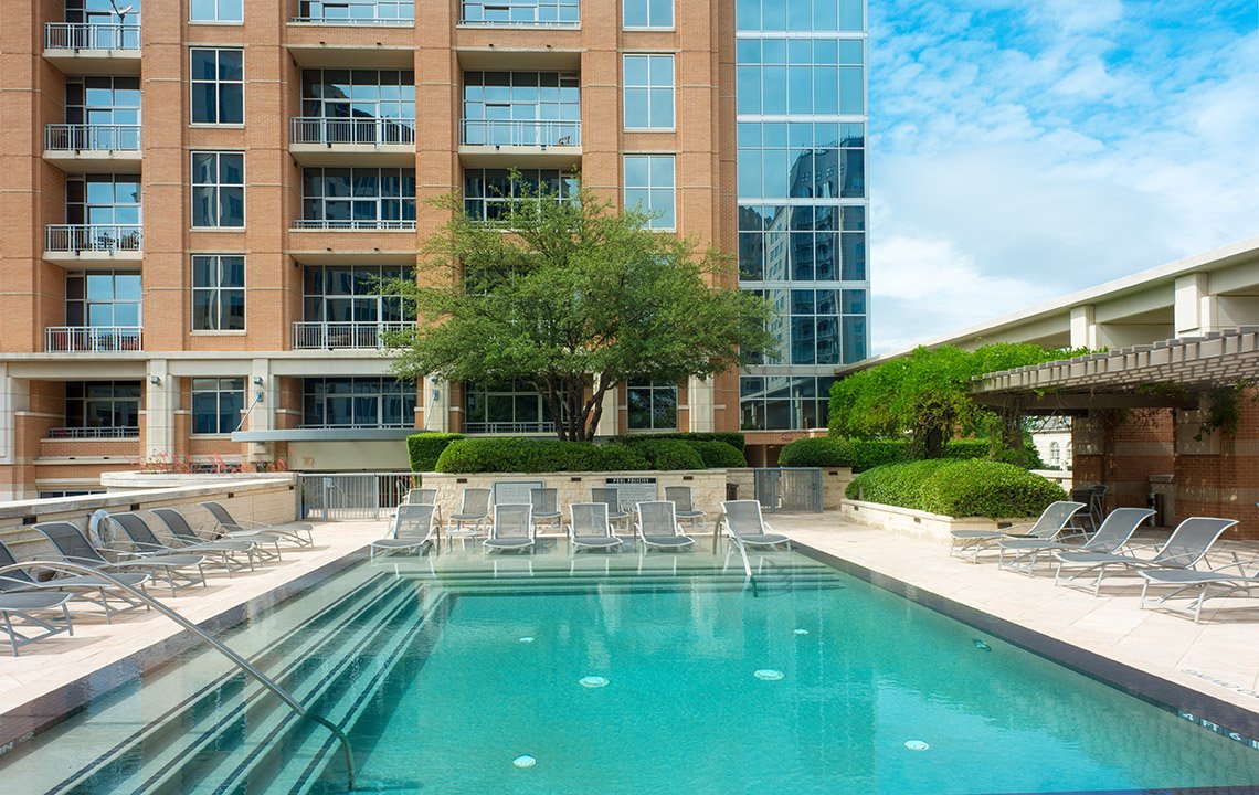 Dallas Condo: 2216 Cedar Springs Rd