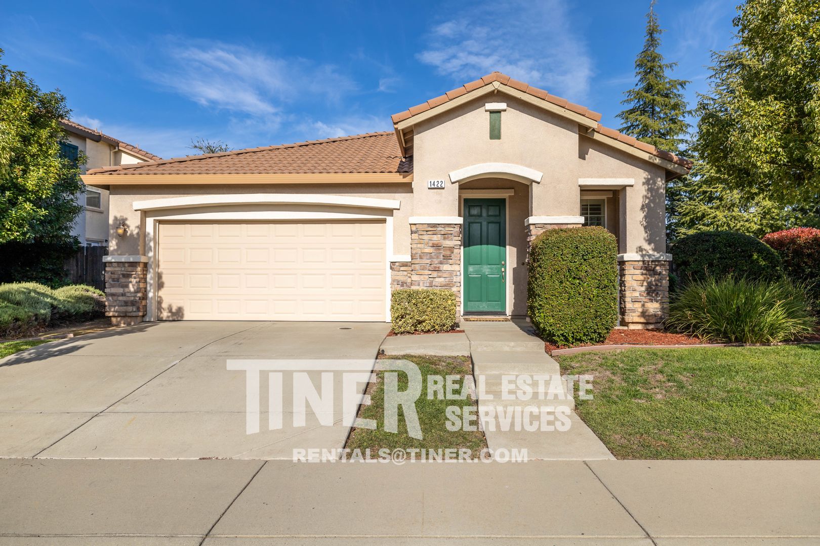 Lincoln House: 1422 Stoney Cross Lane