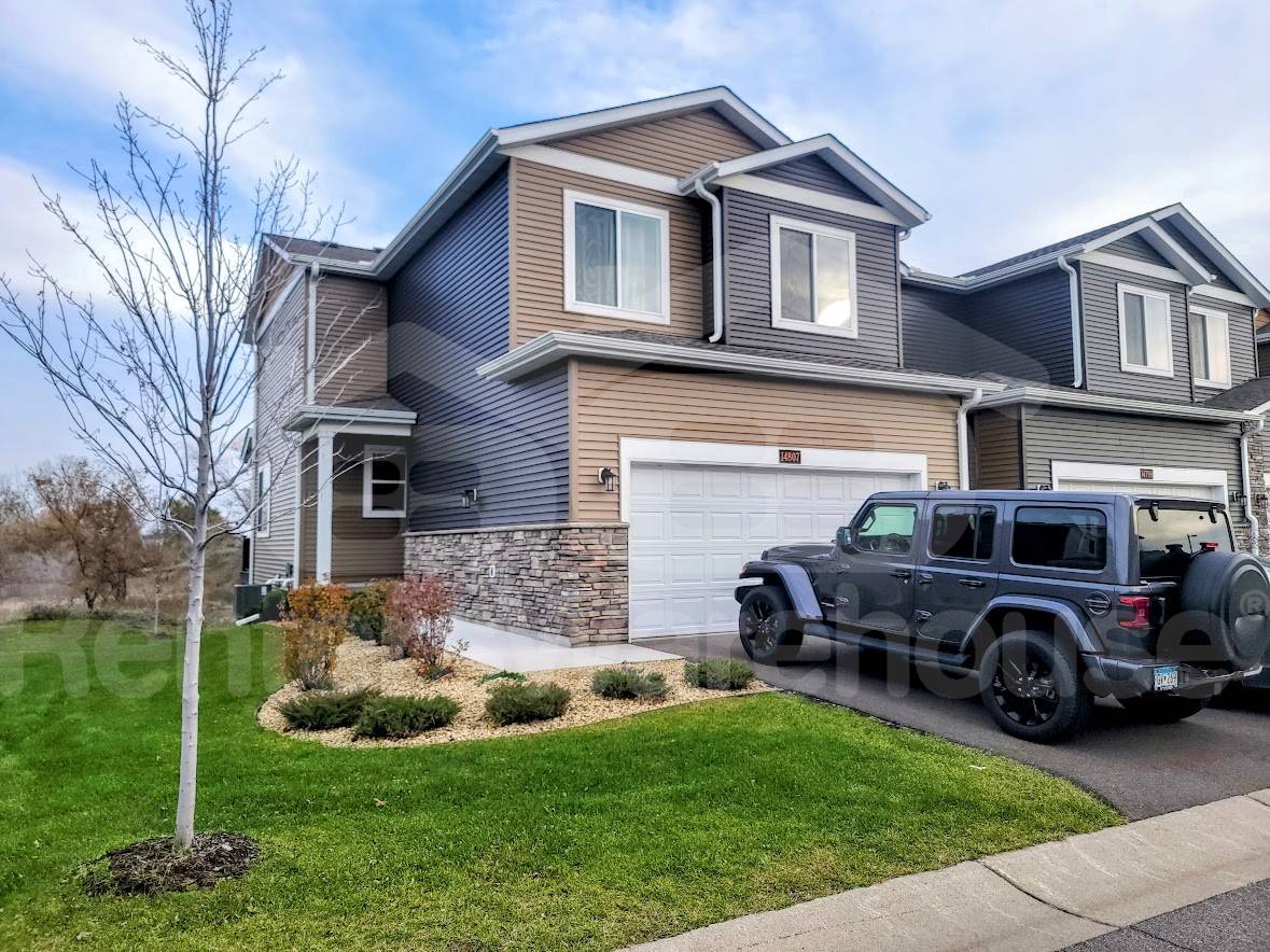 Ramsey Townhome: 14807 Willemite St NW