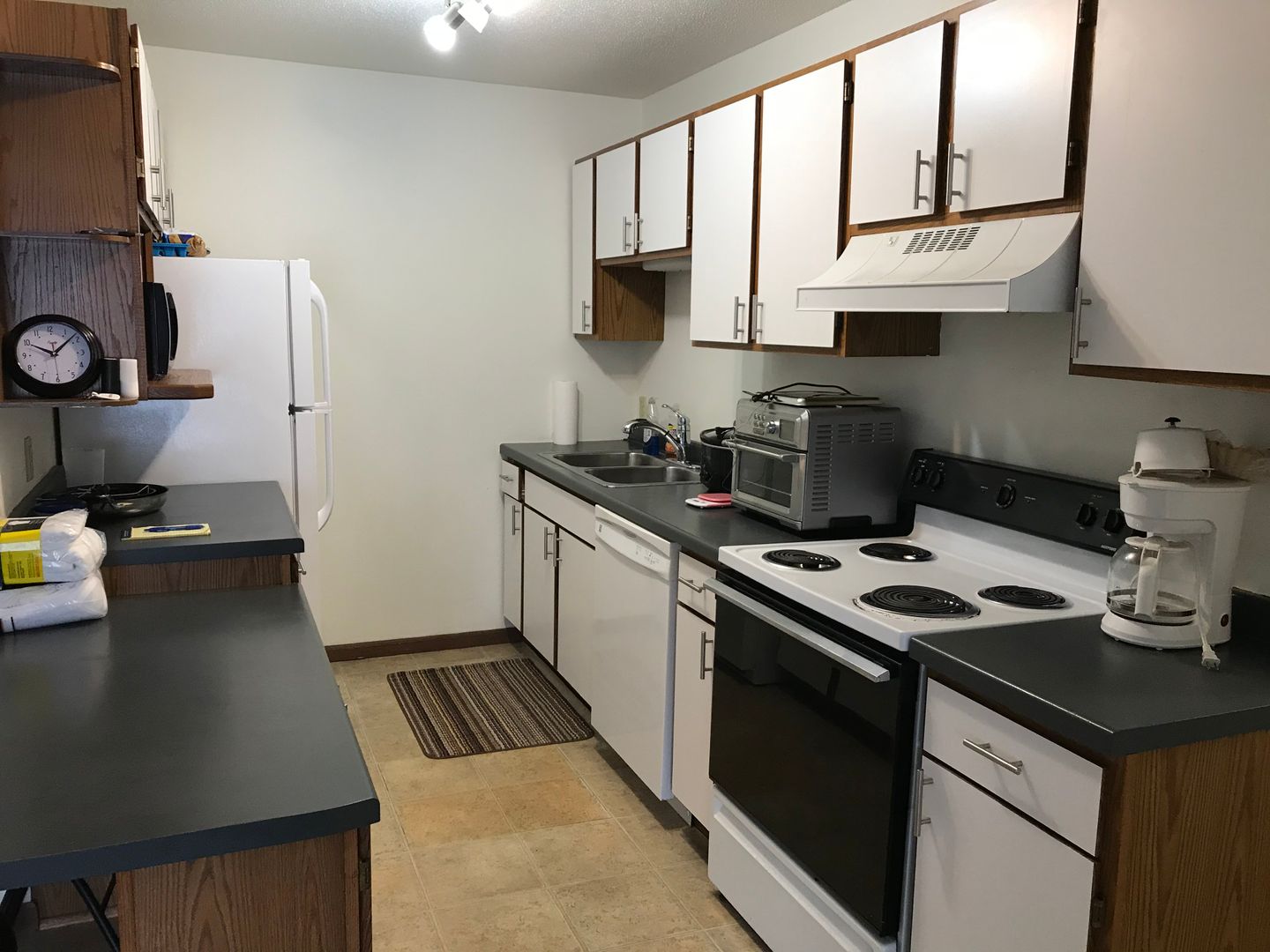 Tomah Apartment: 202 Murdock St
