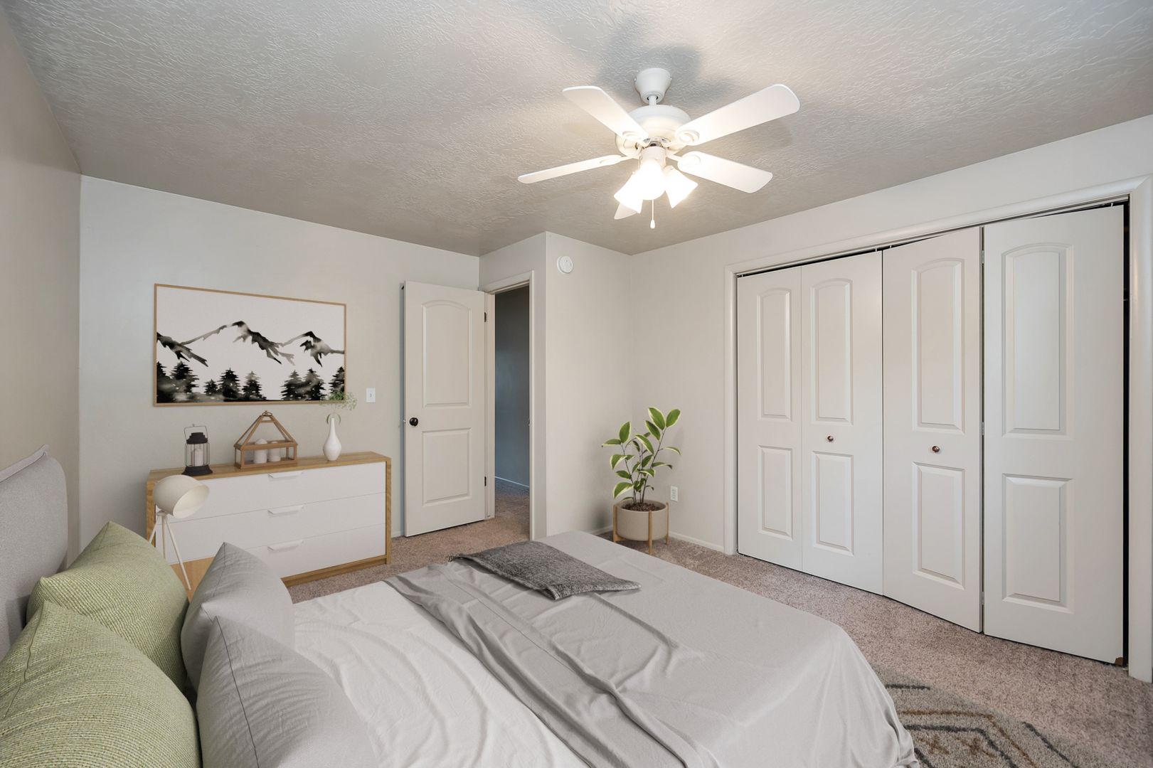 Holladay Apartment: 1726 E Woodside Dr