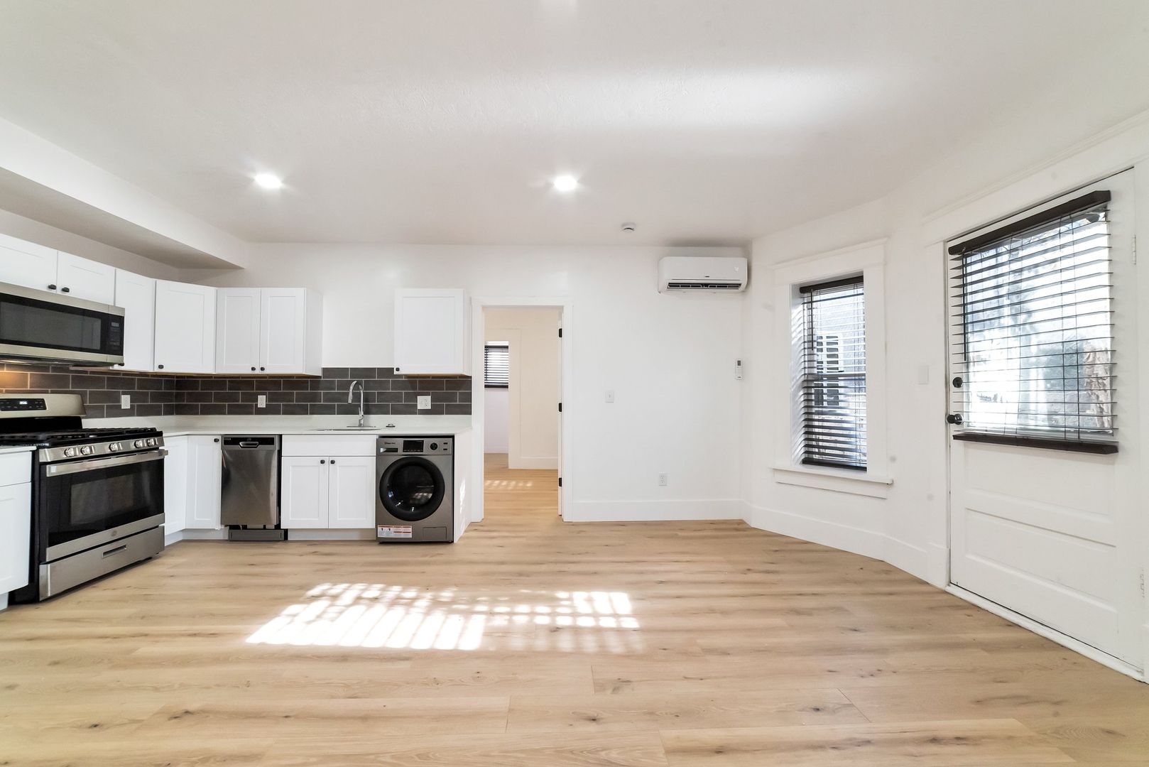 Salt Lake City Apartment: 264-268 N State St
