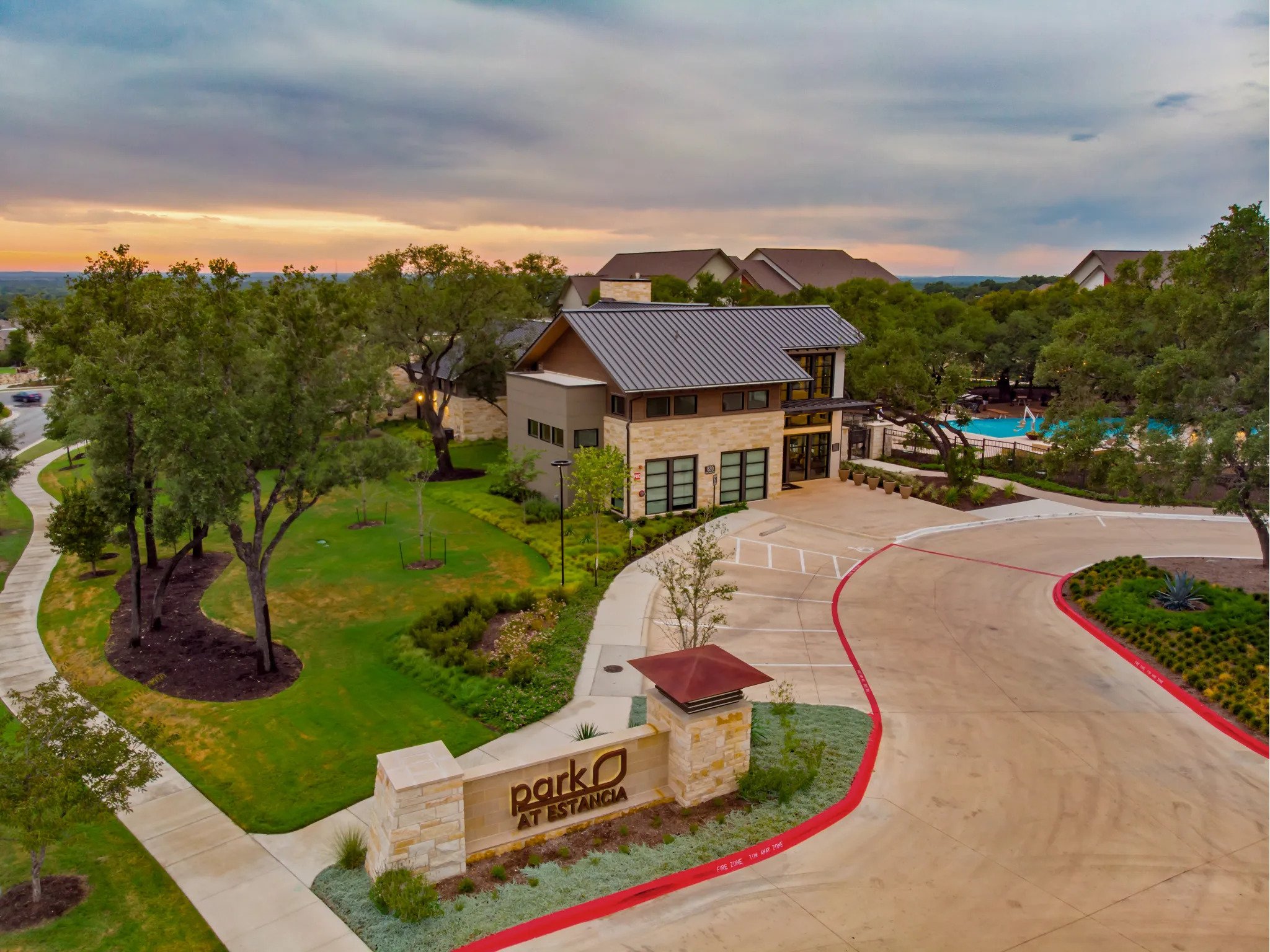 Austin Condo: 821 Camino Vaquero Pkwy