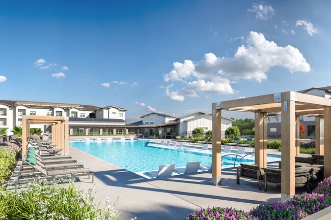 Austin Condo: 2210 Cascades Ave