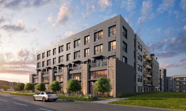 Austin Condo: 120 Sheraton Ave