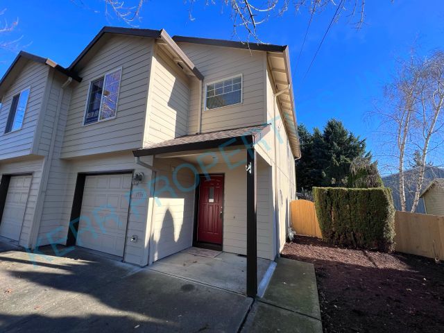 Gresham Condo: 1594 NE Cleveland Ave.