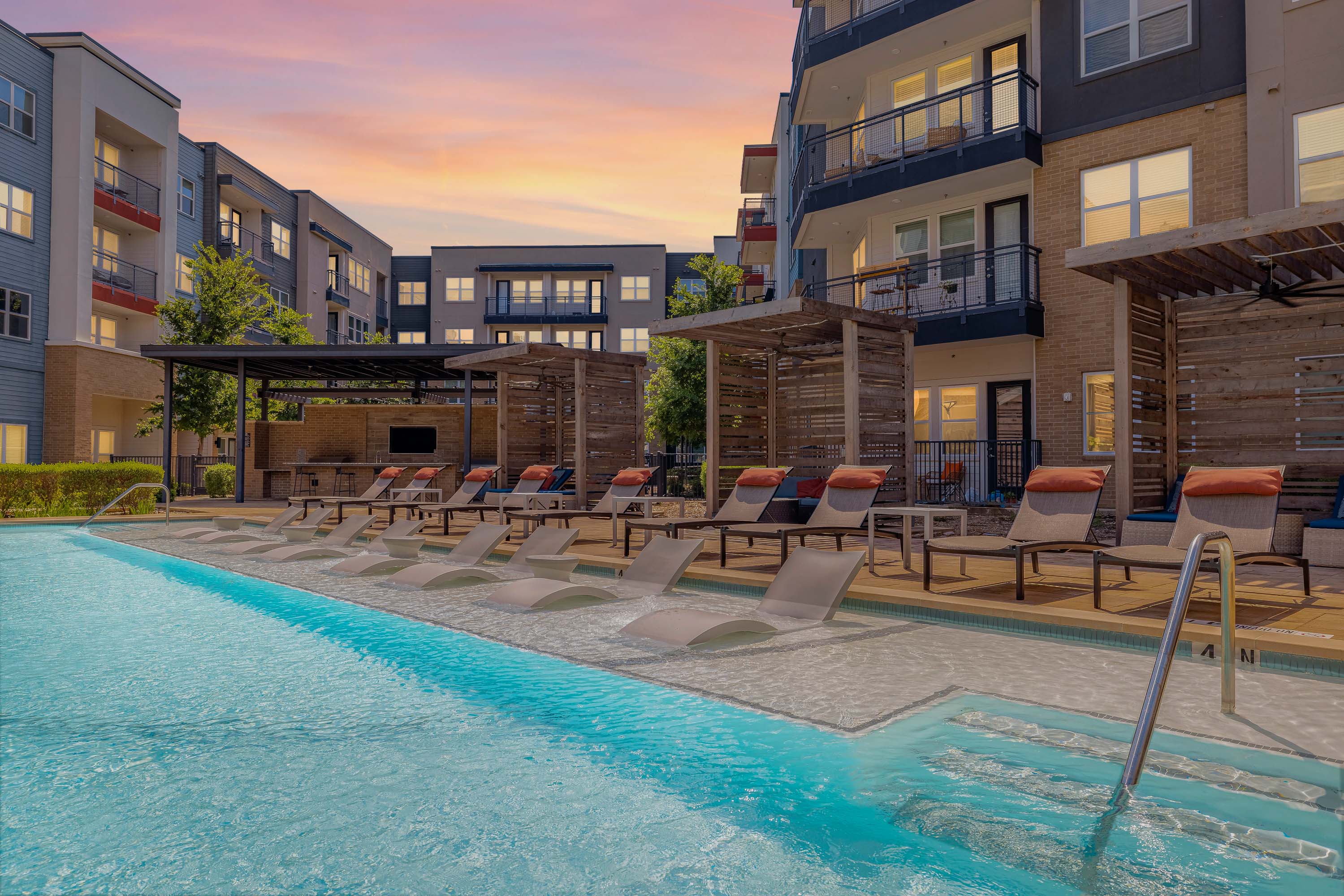 Austin Condo: 6108 E Riverside Dr