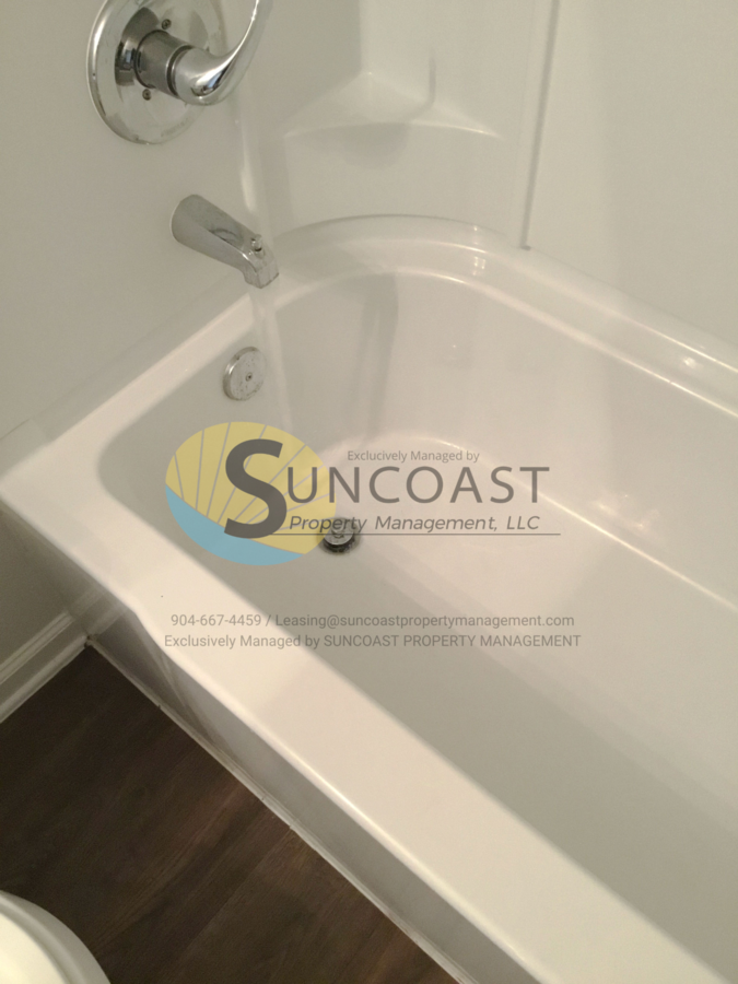 8006 Hastings St, Jacksonville, FL 32220 Suncoast Property Management