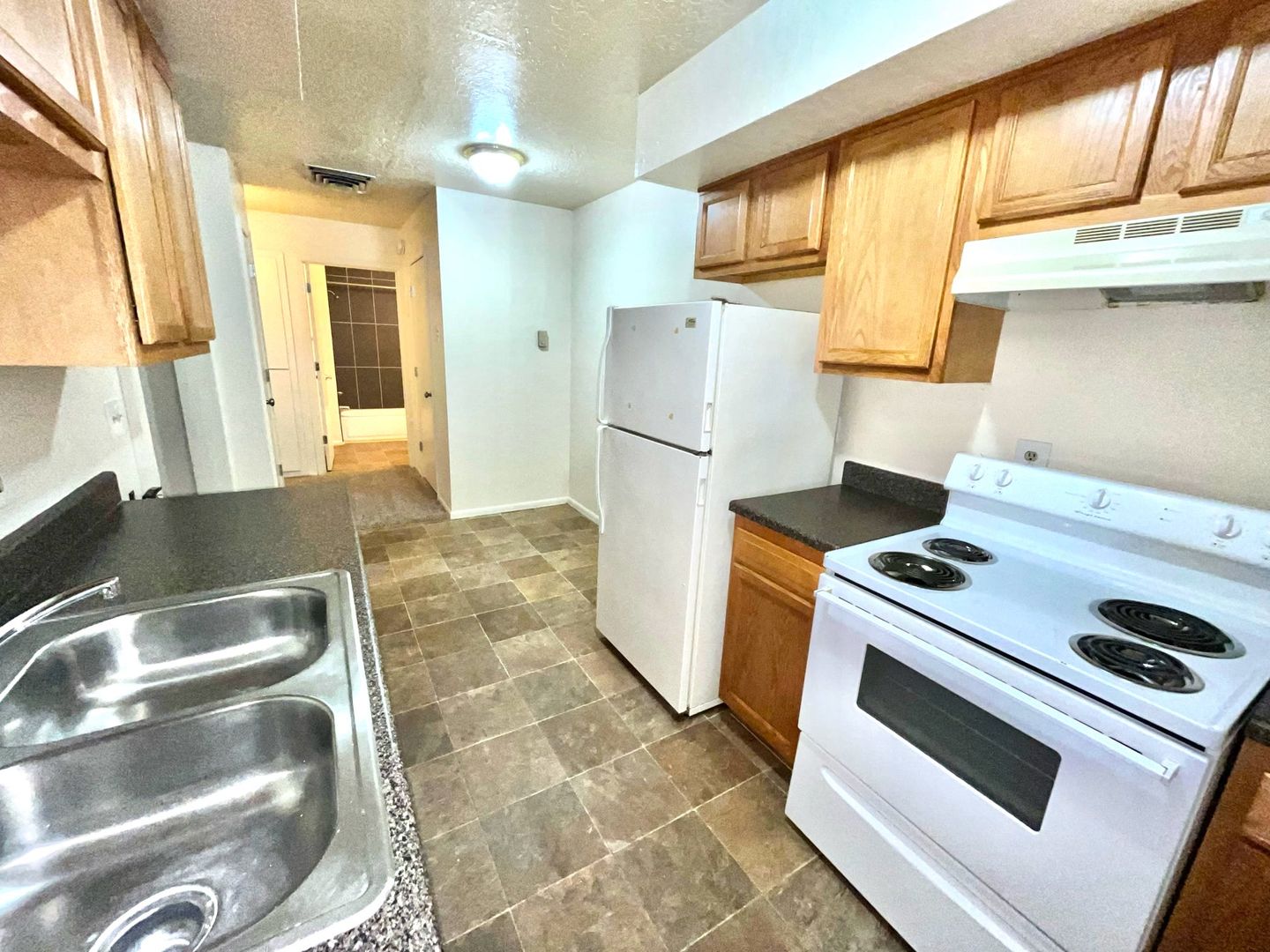 Albuquerque Apartment: 401 Espanola SE