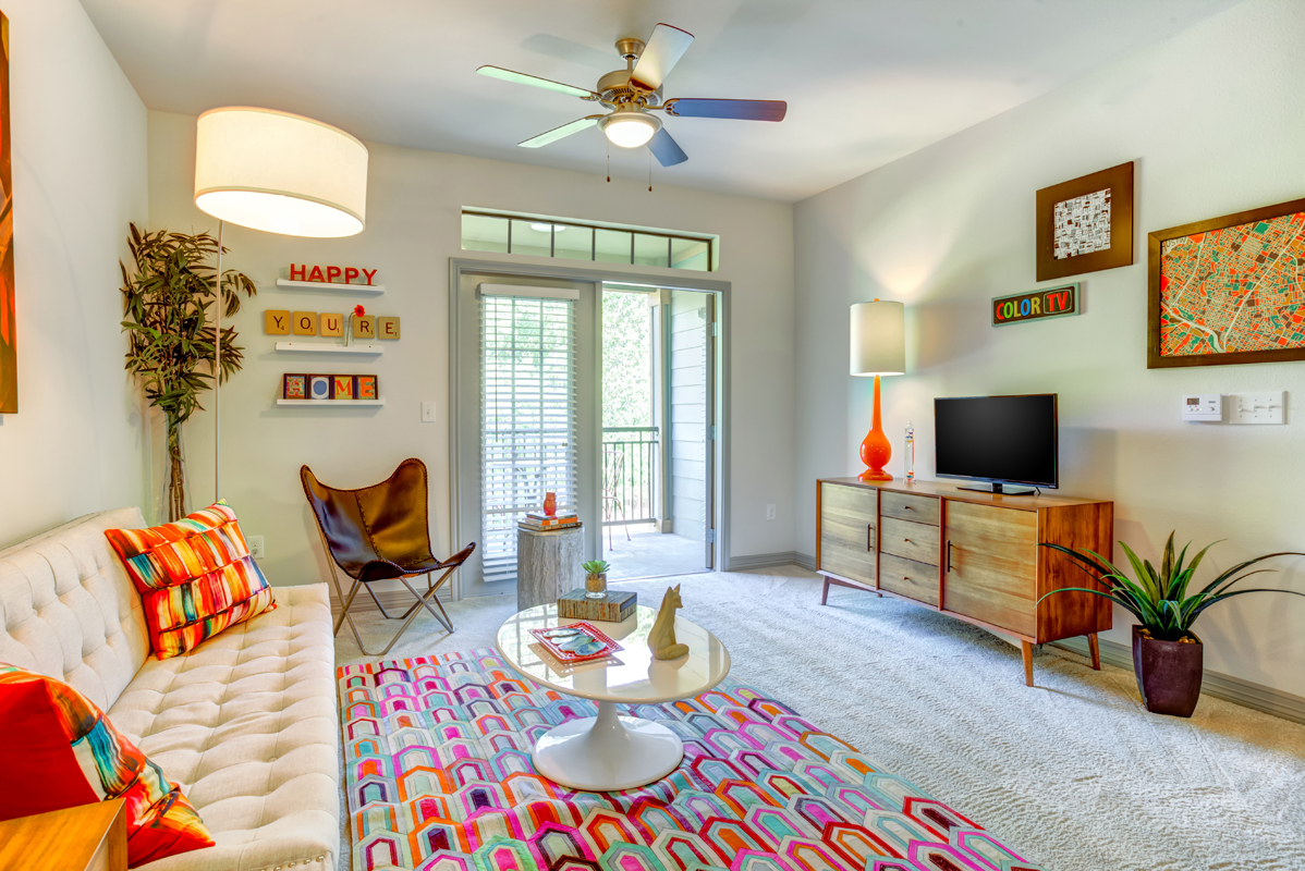 Austin Condo: 107 W. 51st