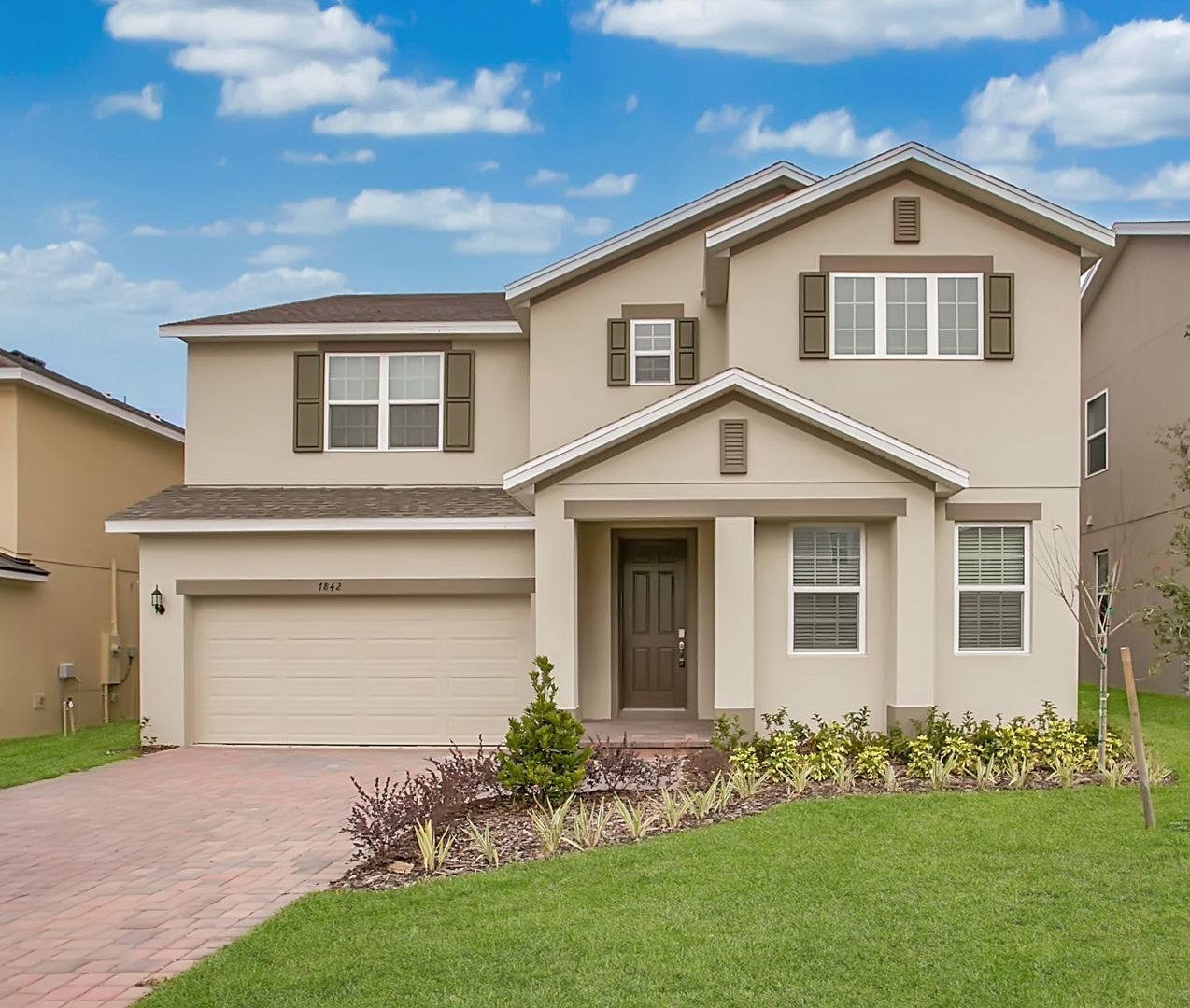 Clermont House: 7842 Syracuse Dr