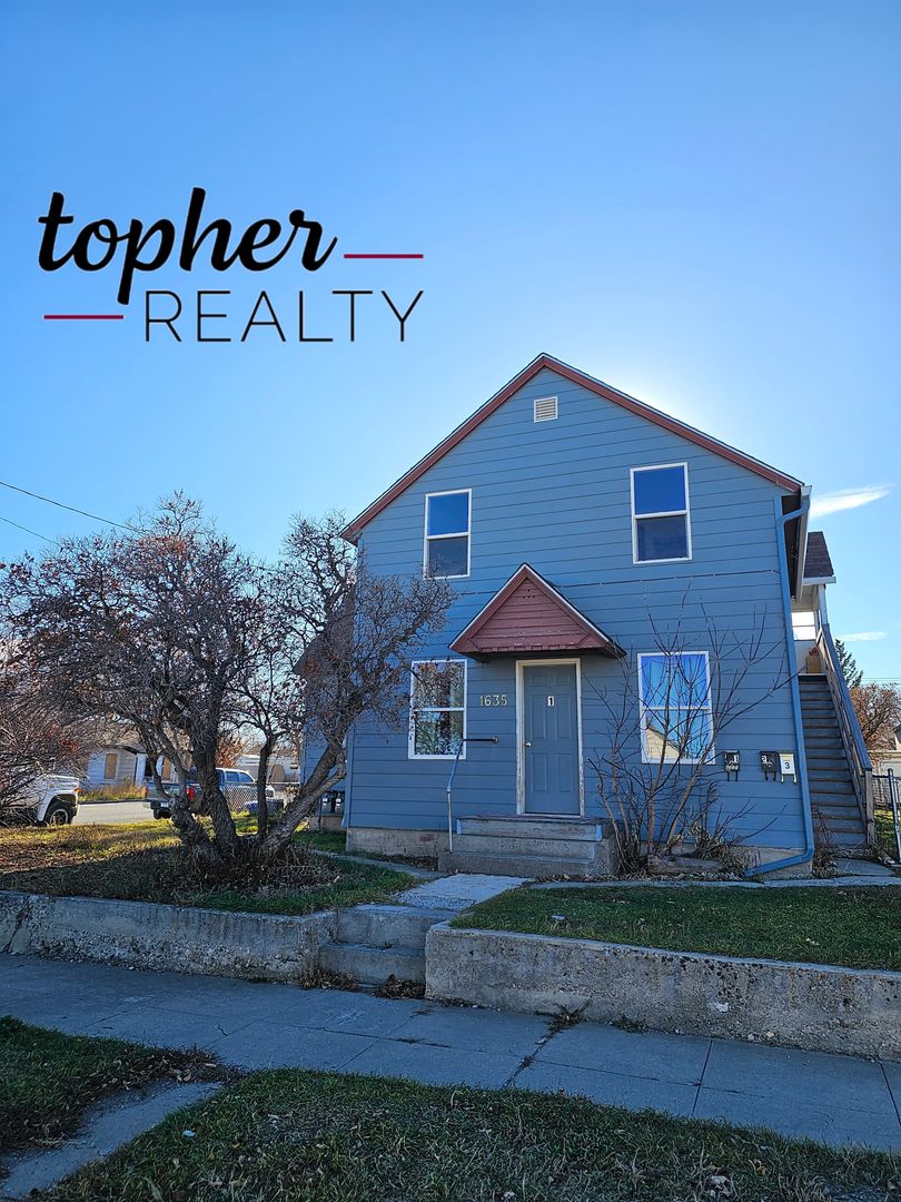 Helena Condo: 1635 E. Lyndale