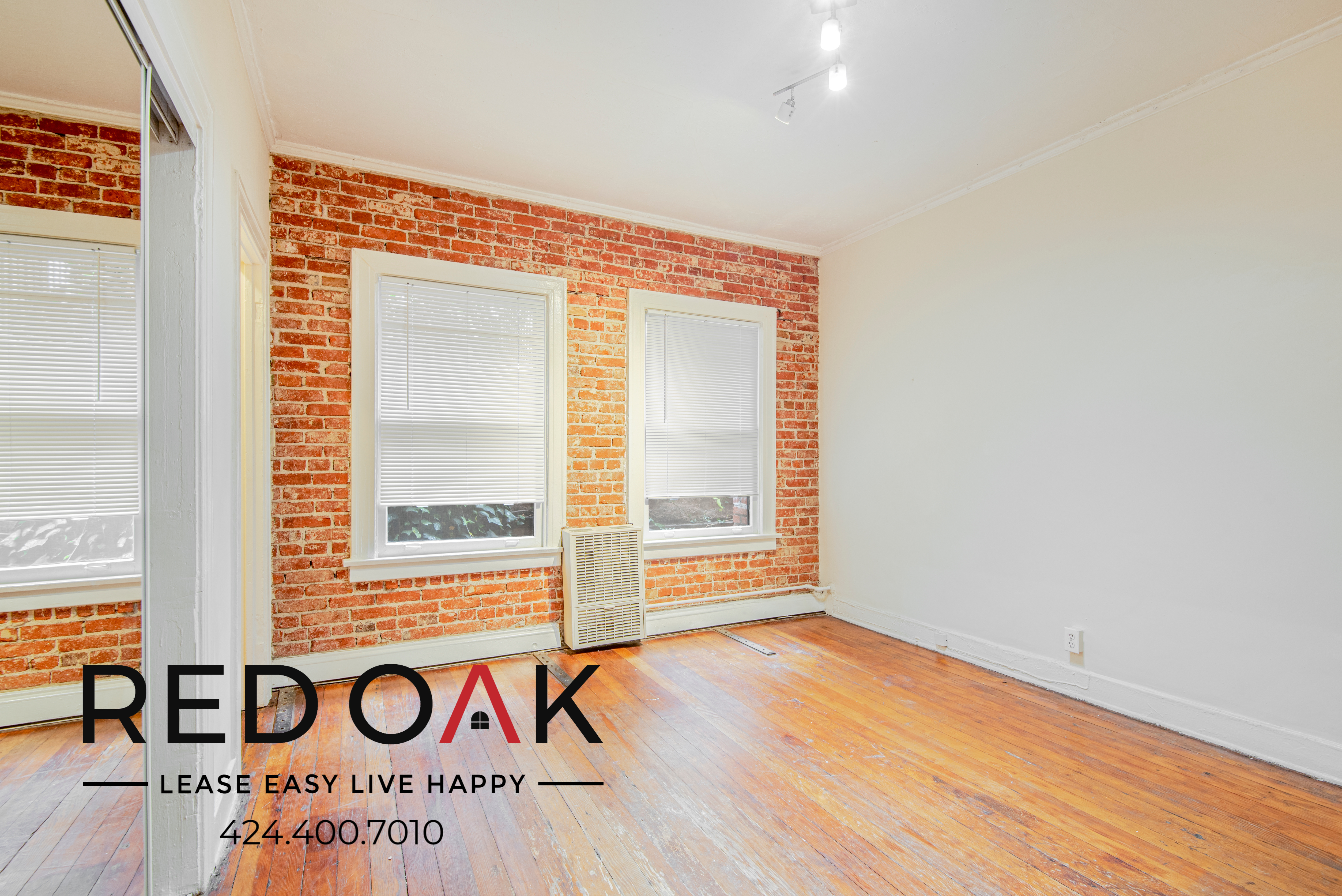 Los Angeles Condo: 532 S Coronado St