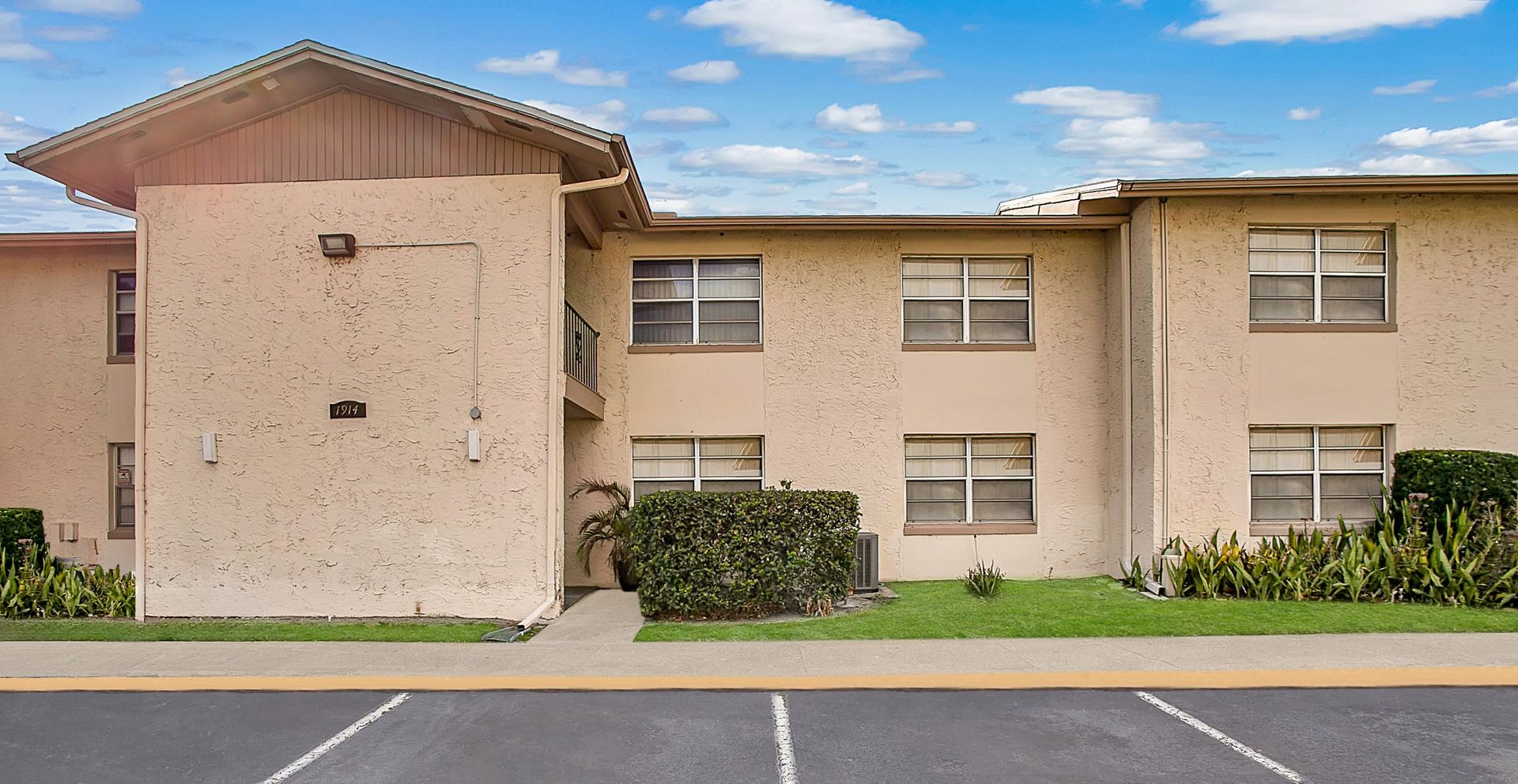 Orlando Condo: 1914 Honour Rd