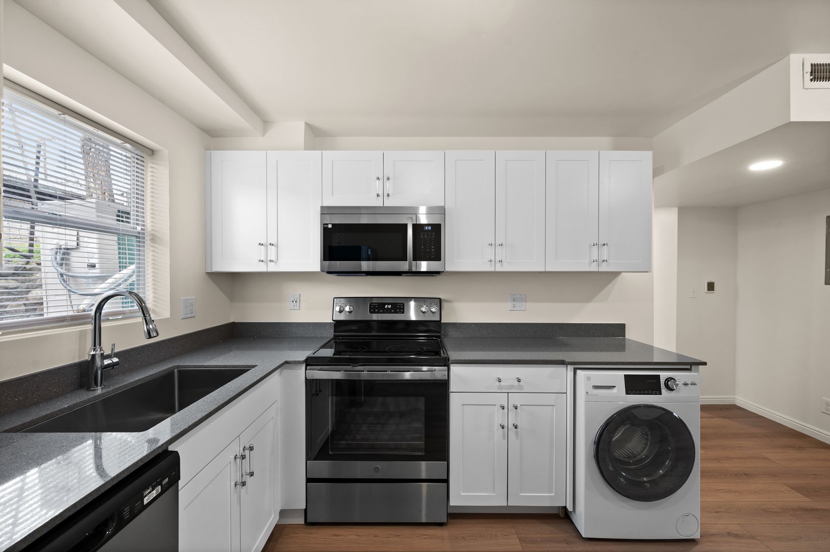Salt Lake City Apartment: 277 N Center St
