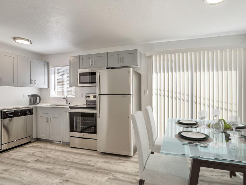 South Salt Lake Apartment: 3160 s 200 e