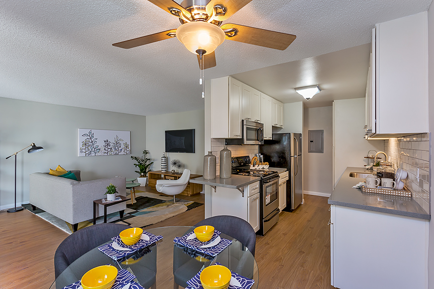 Los Alamitos Apartment: 11152 Wallingsford Rd