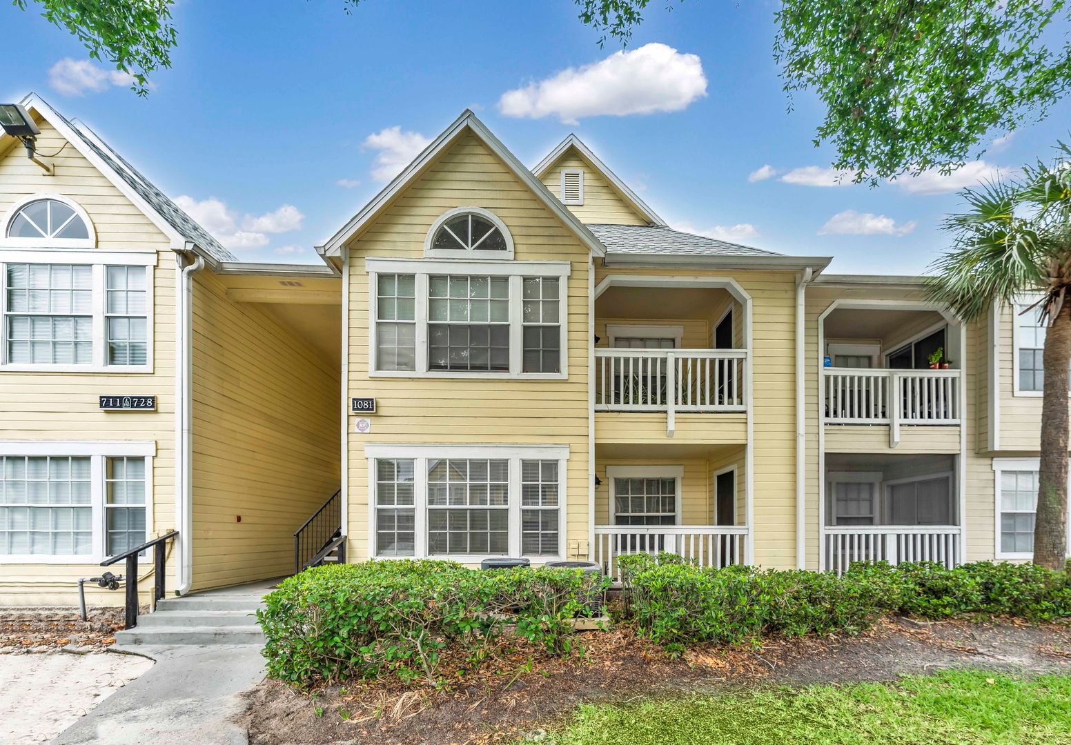 Orlando Condo: 1081 S. Hiawassee Rd.