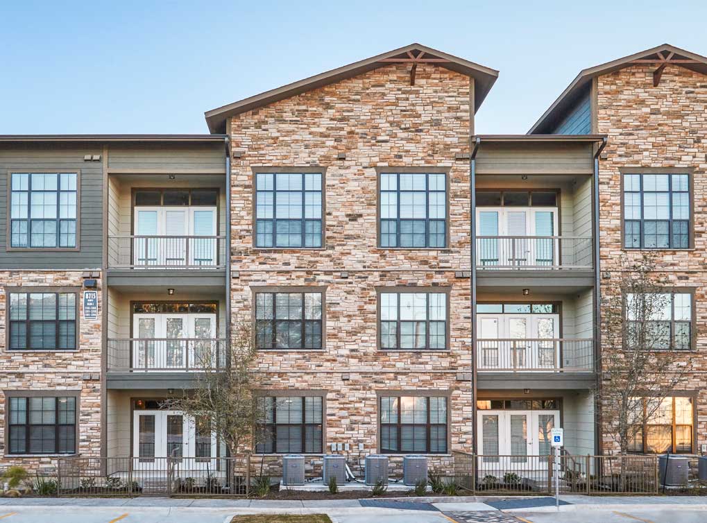 Austin Condo: 8710 W Highway 71