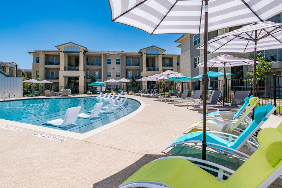 Austin Condo: 6501 Manchaca Rd