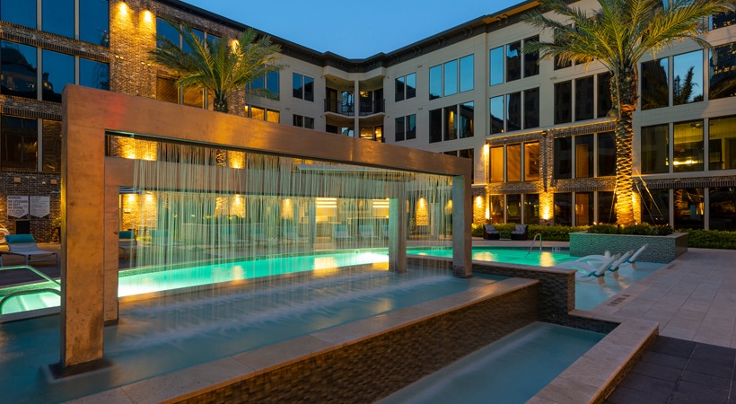 Houston Condo: 1410 Texas Ave