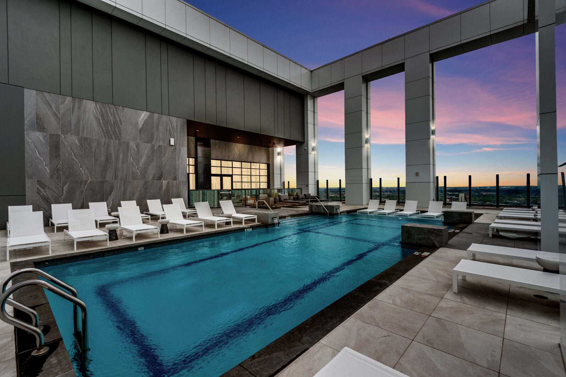 Houston Condo: 800 Crawford St