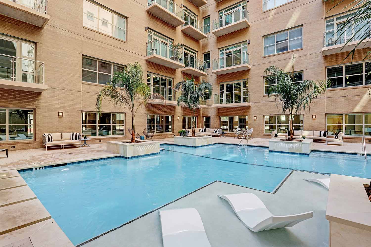 Houston Condo: 1110 Rusk St