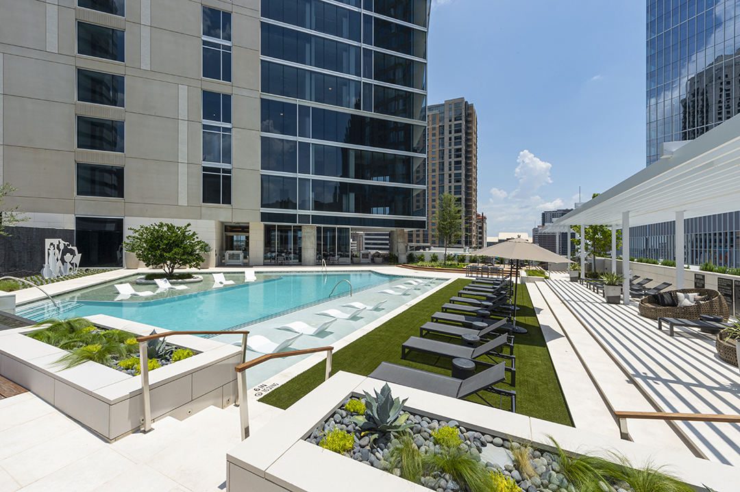 Houston Condo: 410 Milam St