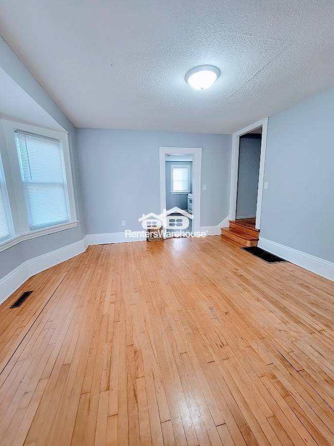 1772 Minnehaha Ave, St Paul, MN 55104 Renters Warehouse