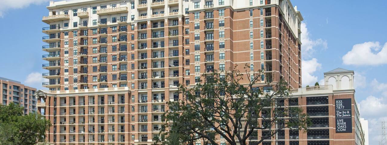 Houston Condo: 2310 Mid Ln