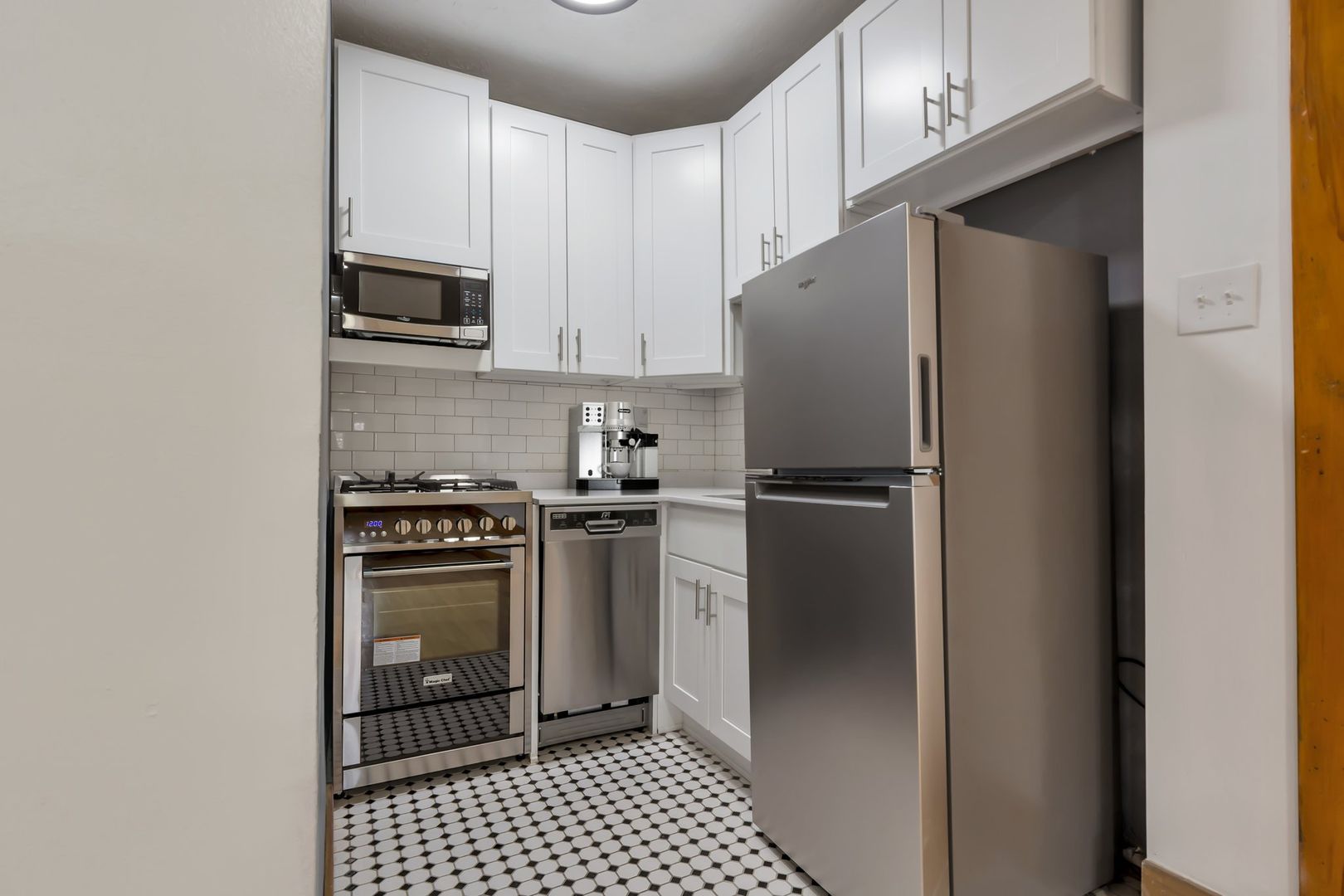 Salt Lake City Apartment: 264-268 N State St
