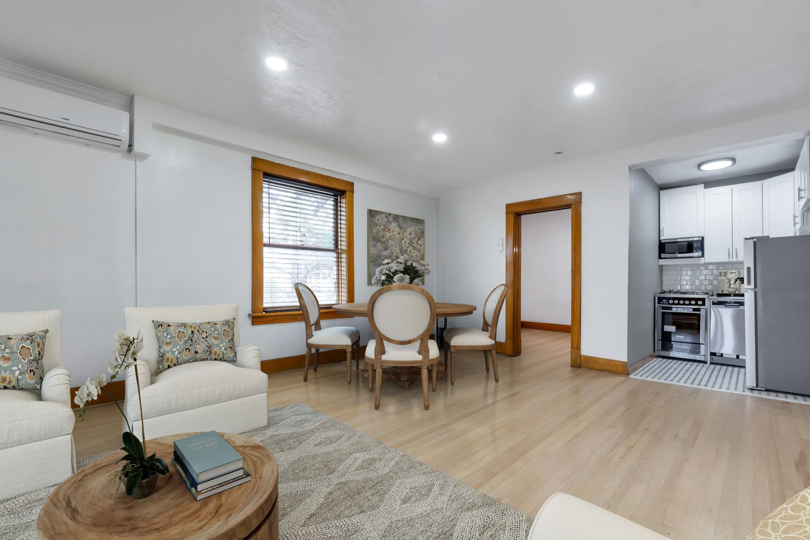 Salt Lake City Apartment: 264-268 N State St