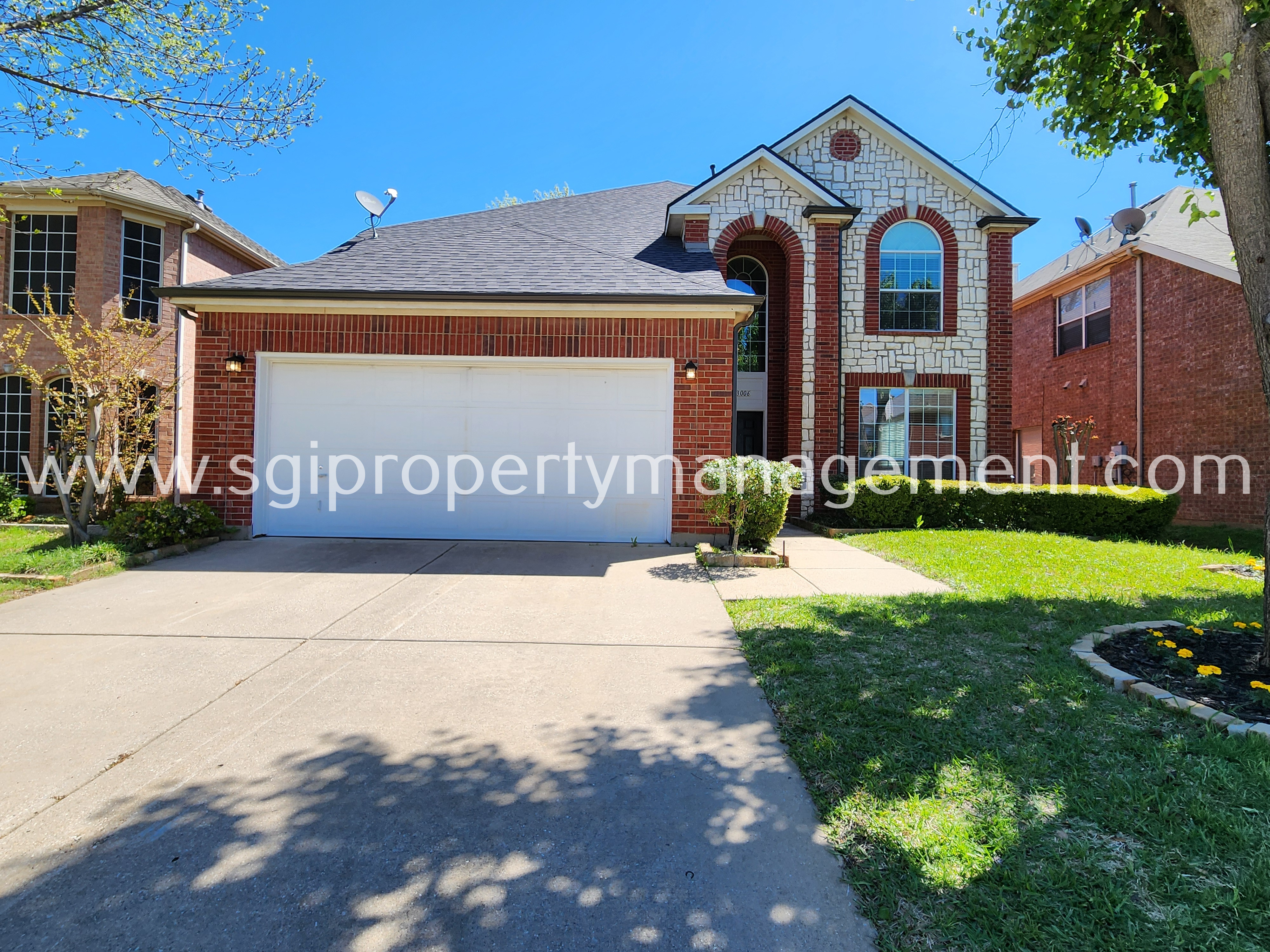 Euless House: 3006 Peppercorn Dr
