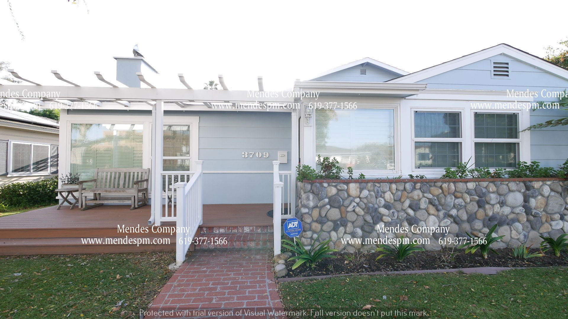 San Diego House: 3709 Lotus Drive