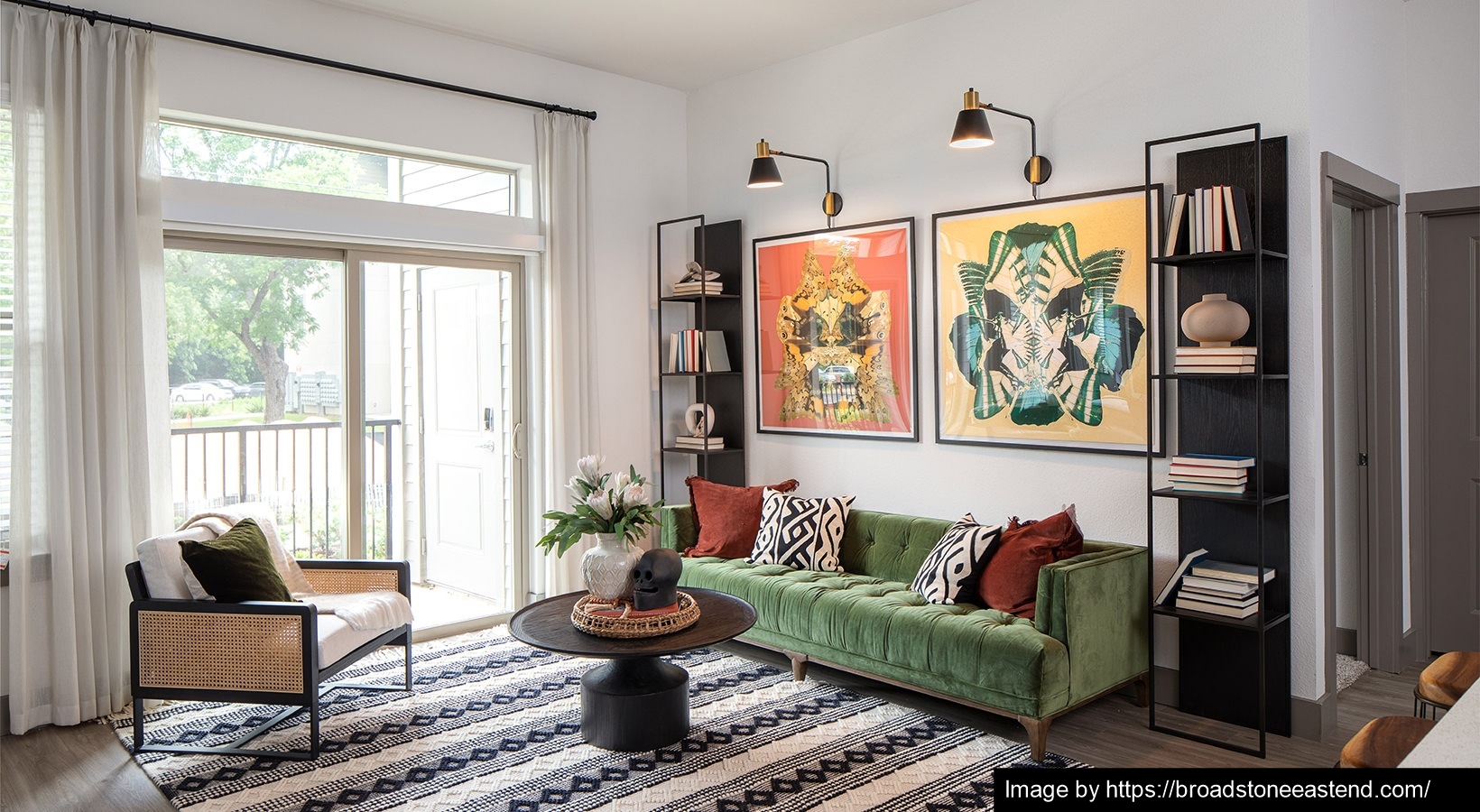 Austin Condo: 5609 Stuart Cir