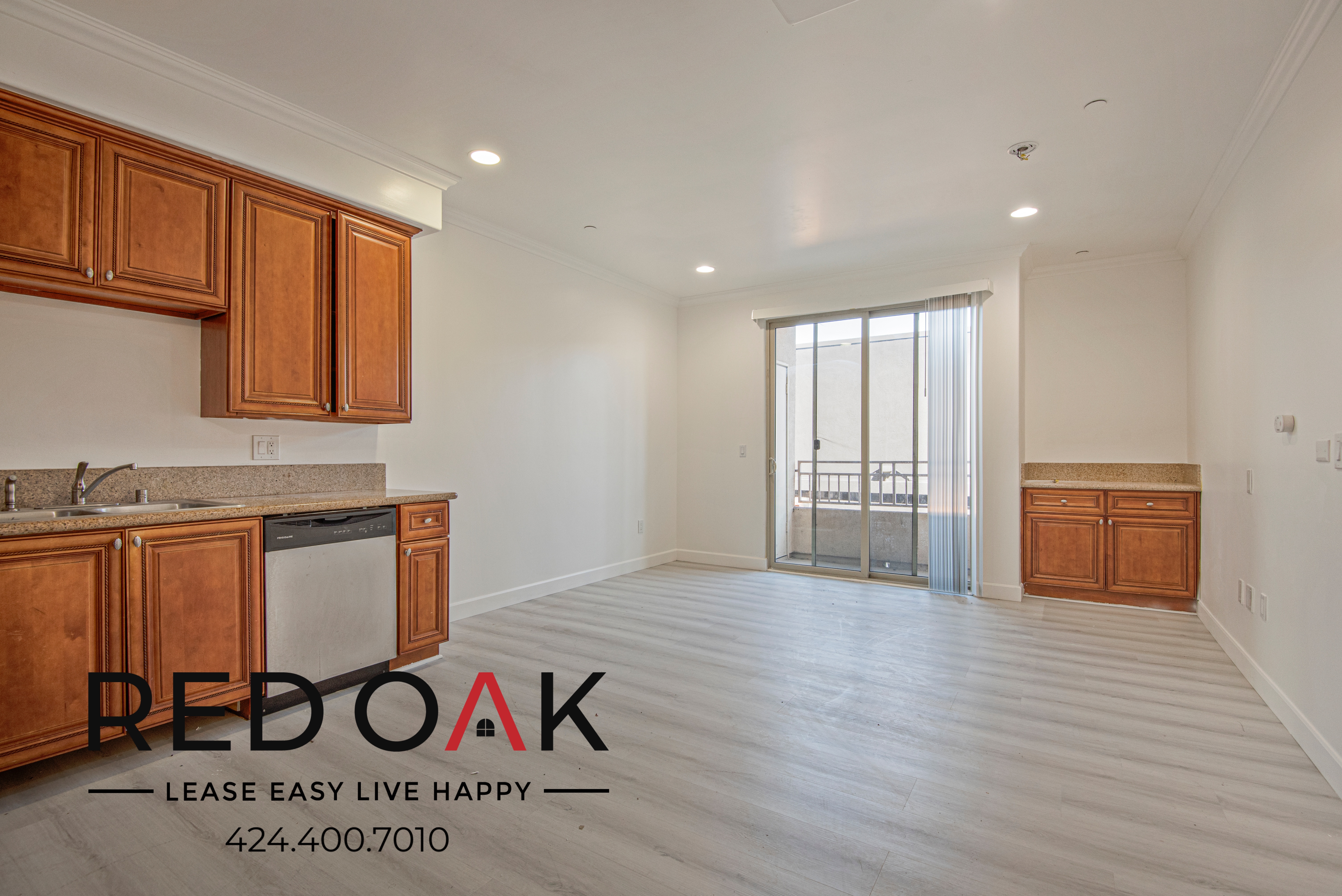 North Hills Condo: 8747 Sepulveda Blvd